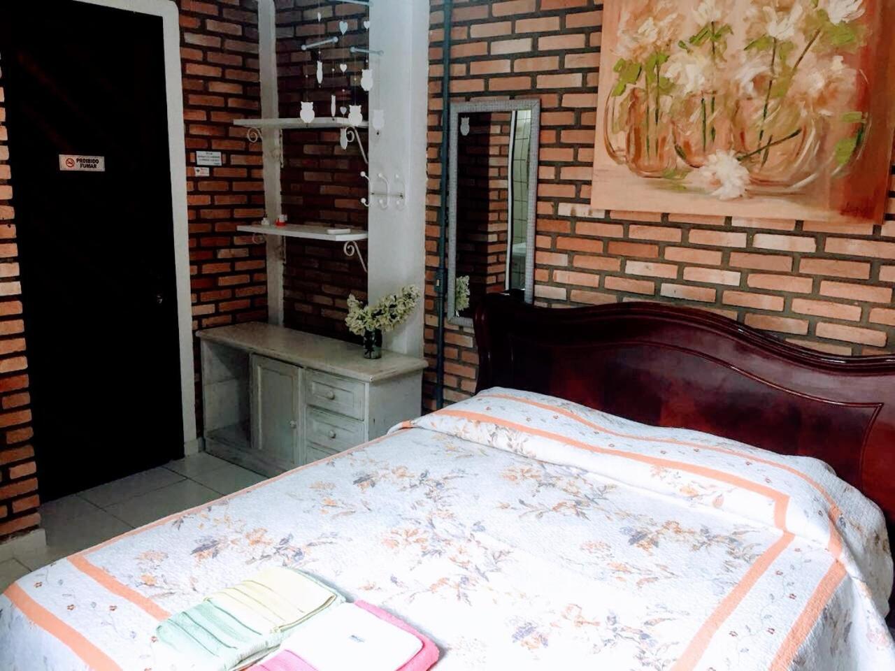 Bela Ilha Guest House Ilhabela Bagian luar foto